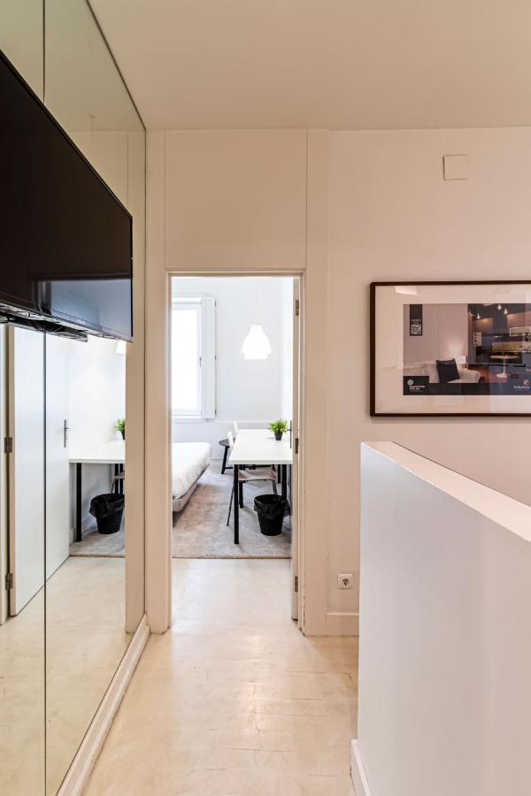 Chiado Fado By Architecture Tote Ser * Lisbon